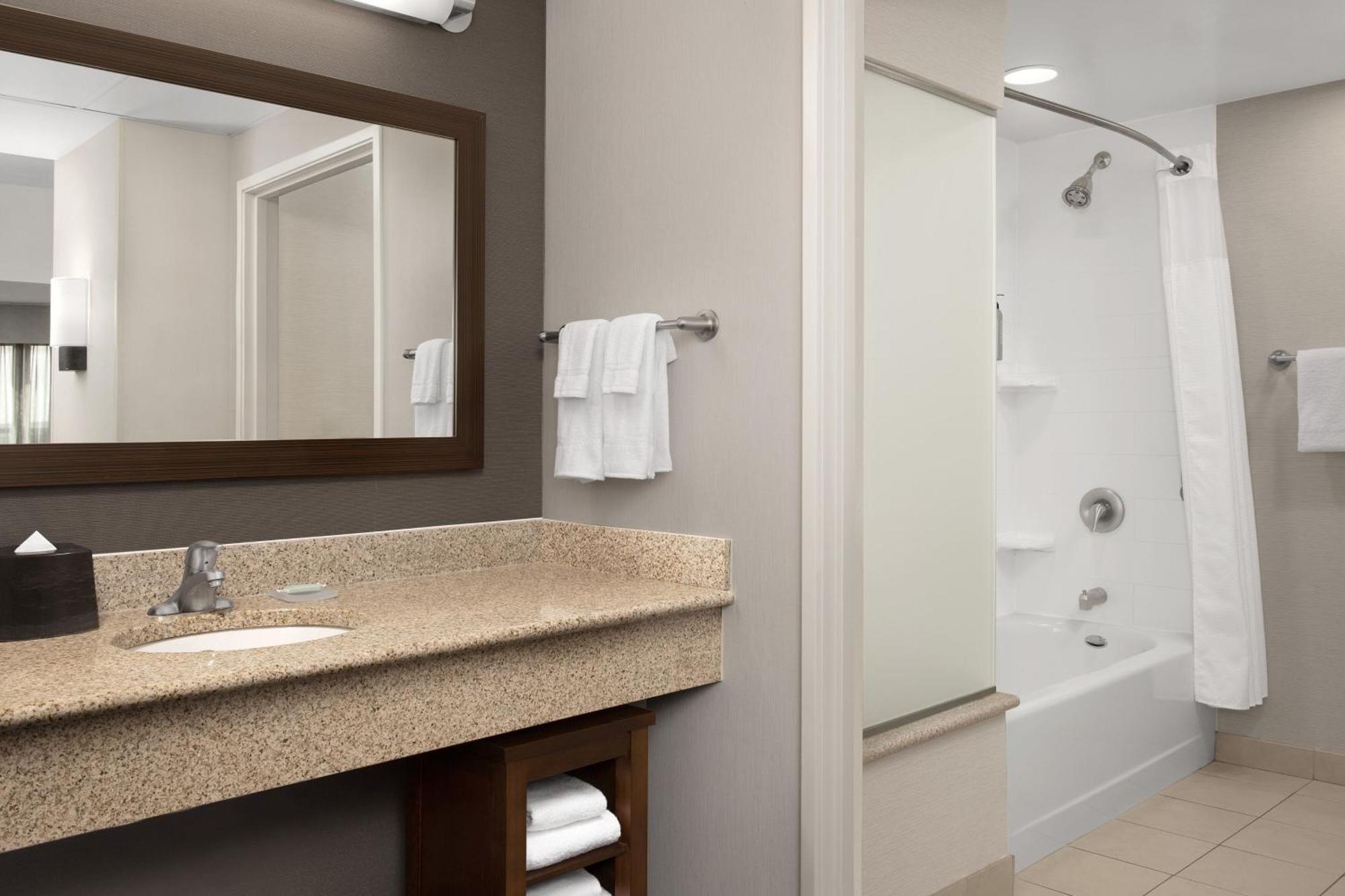 Courtyard By Marriott Syracuse Downtown At Armory Square Otel Dış mekan fotoğraf