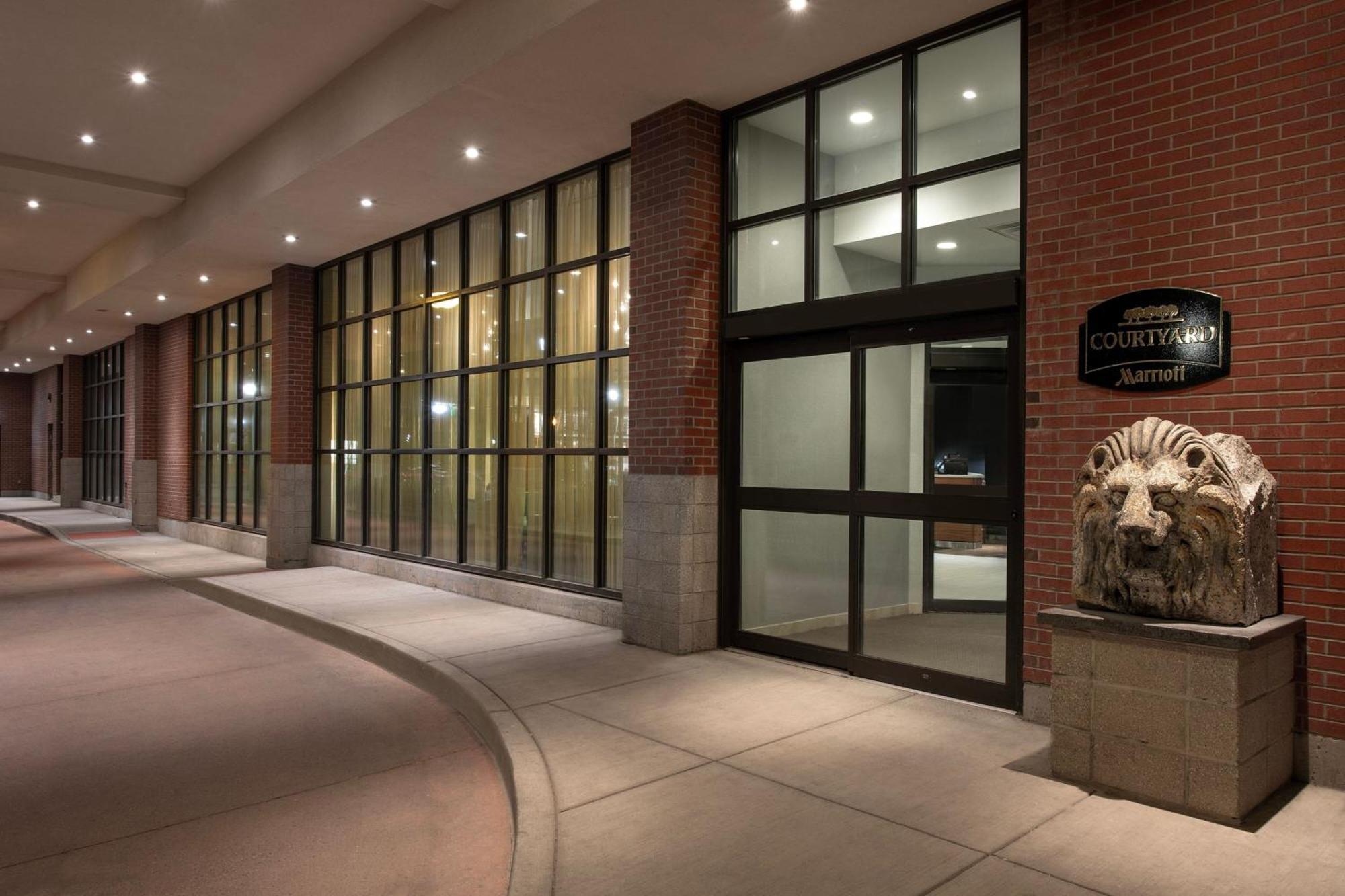 Courtyard By Marriott Syracuse Downtown At Armory Square Otel Dış mekan fotoğraf